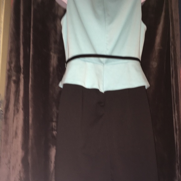 Two tone dress w slim belt.  Blue and black - Picture 2 of 3